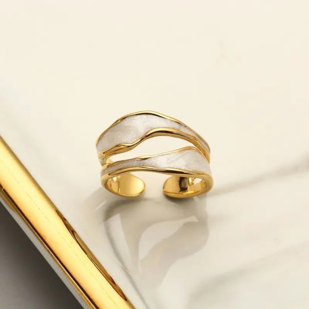 14K Gold Filled Adjustable Ring - Picture 4 of 4